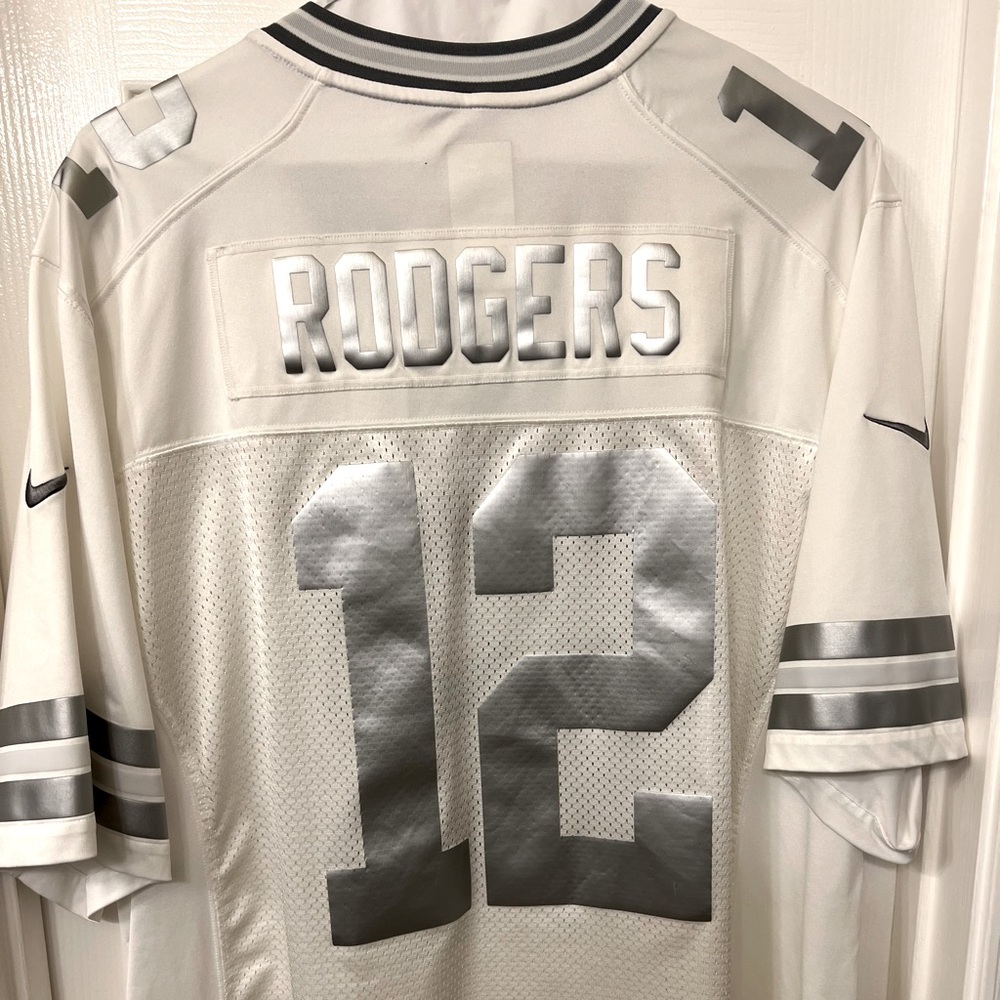 Limited edition, XXL, Aaron Rodgers jersey.